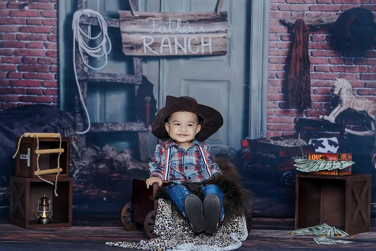https://dx21q3b76hjv4.cloudfront.net/images/new/themes/cow-boy/baby-photoshoot-cow-boy-theme.webp